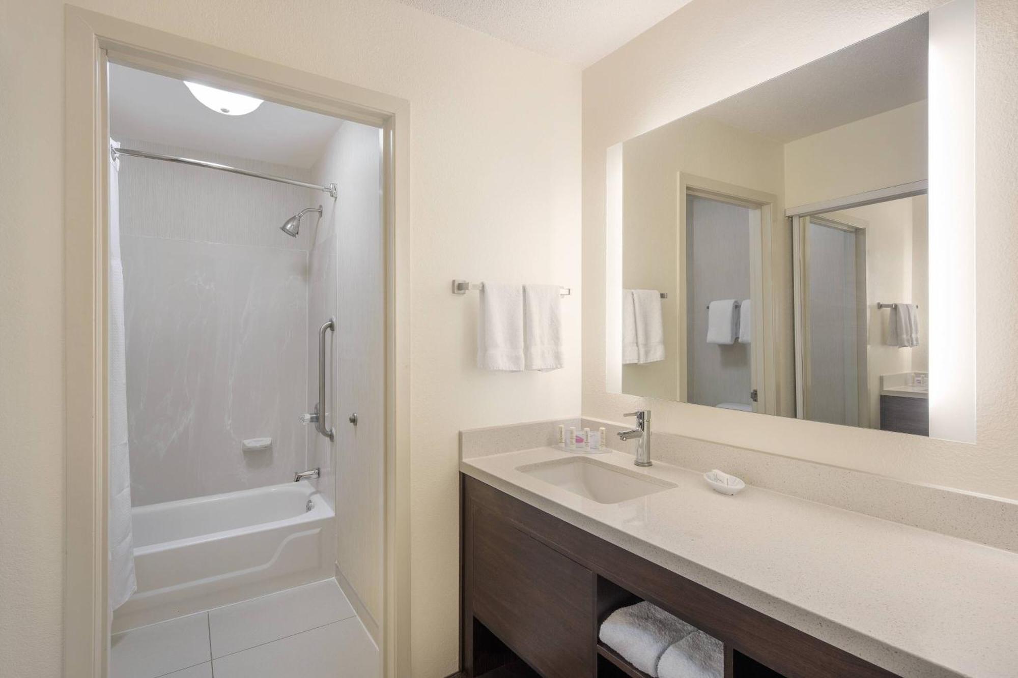 Residence Inn Indianapolis Airport Eksteriør bilde