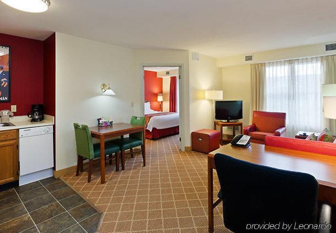Residence Inn Indianapolis Airport Rom bilde